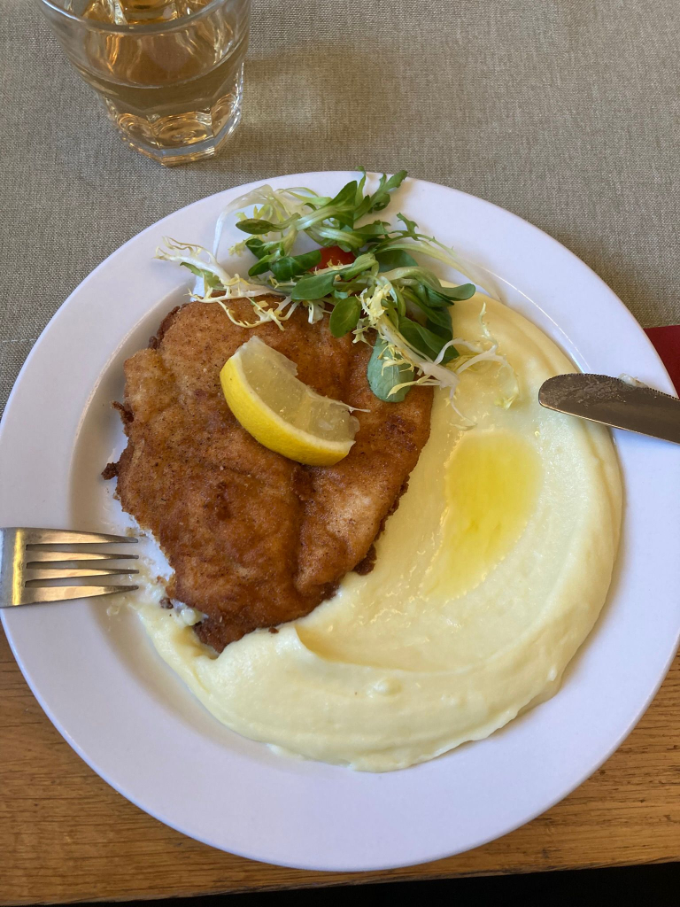 WhatsApp Image 2026-03-12 at 18.42.26 (1).jpeg